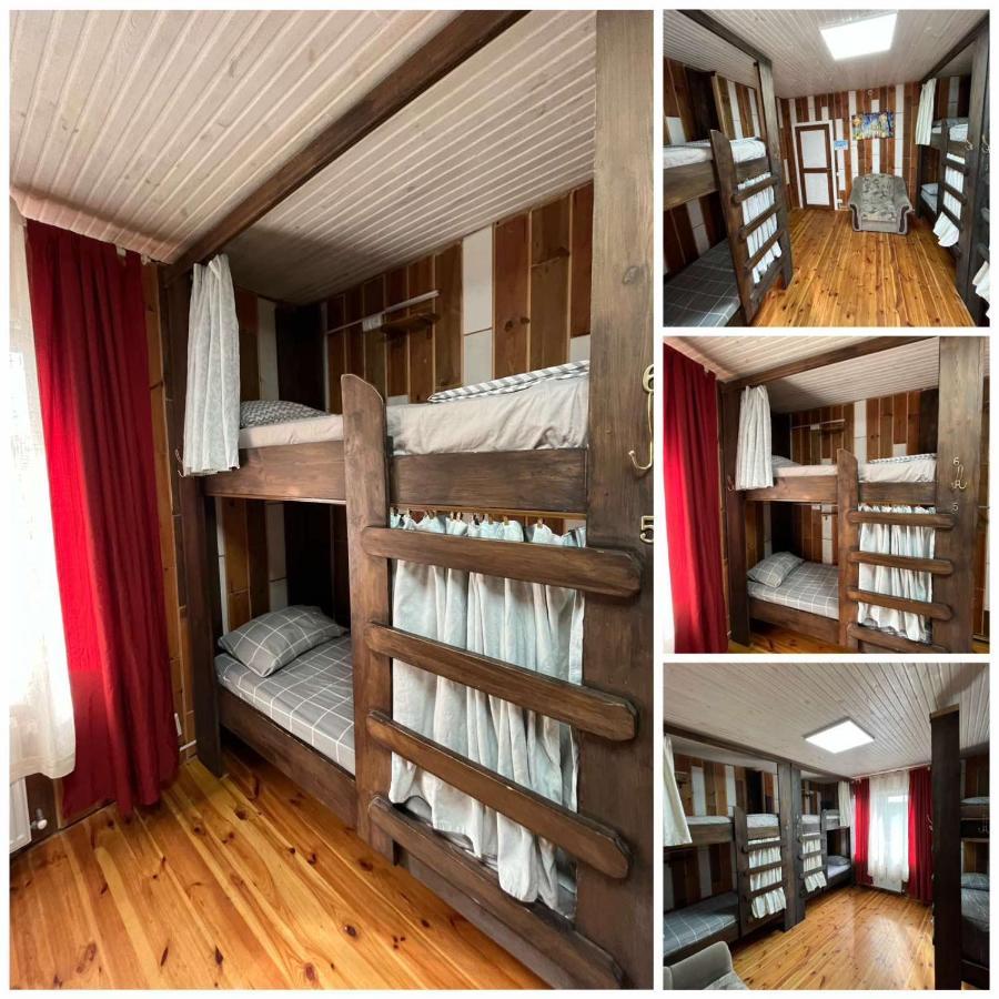 צ'רקסי Отель "Swallow House" מראה חיצוני תמונה